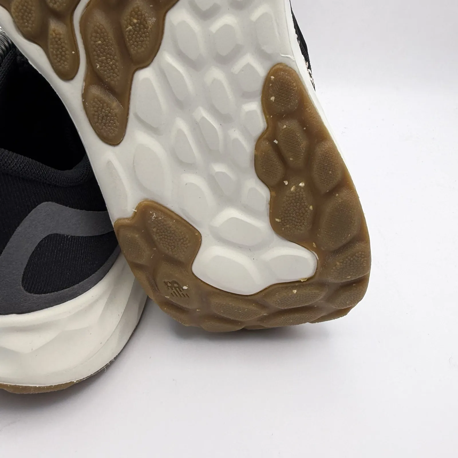 New Balance Fresh Foam Arishi V4 Running Shoes Women's Size 9.5 - Image 9