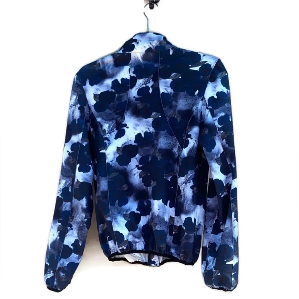 ZYIA Active Floral Pro Trainer Blue Gray White Zip Up Active Jacket Small - Image 2