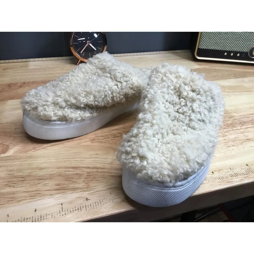 Xoxo Wild Women's 9 M White Faux Fur Slip-On Round Toe Platform Comfort Slippers - Image 4