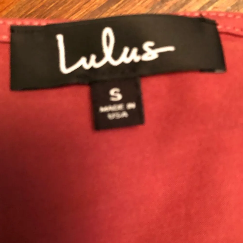 NEW Lulus Size S Dulcet Surplice Midi Dress in Rusty Rose - Image 5