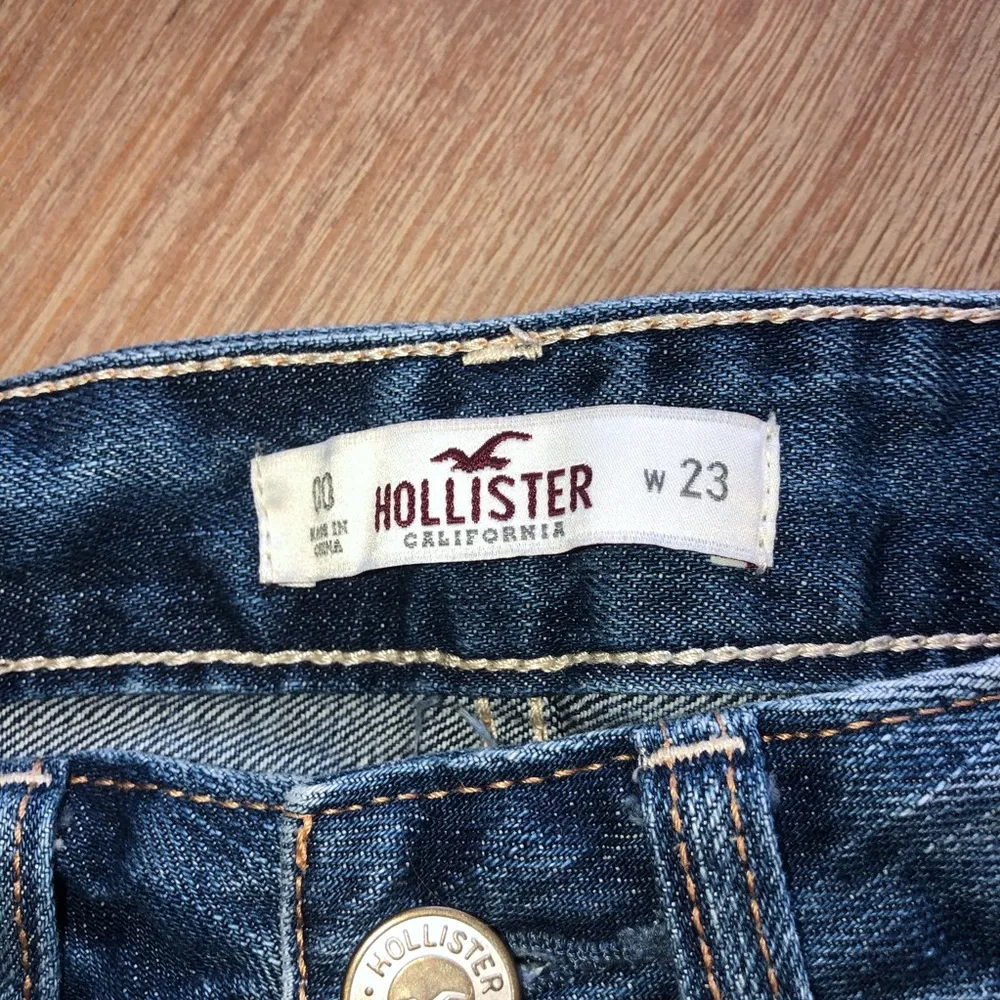 Hollister Jean Shorts - Image 4