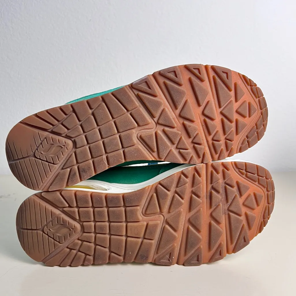 Skechers x BT21 Chimmy Sneakers Green Yellow White Lace‎ Up Shoes US 6 K-Pop BTS - Image 12