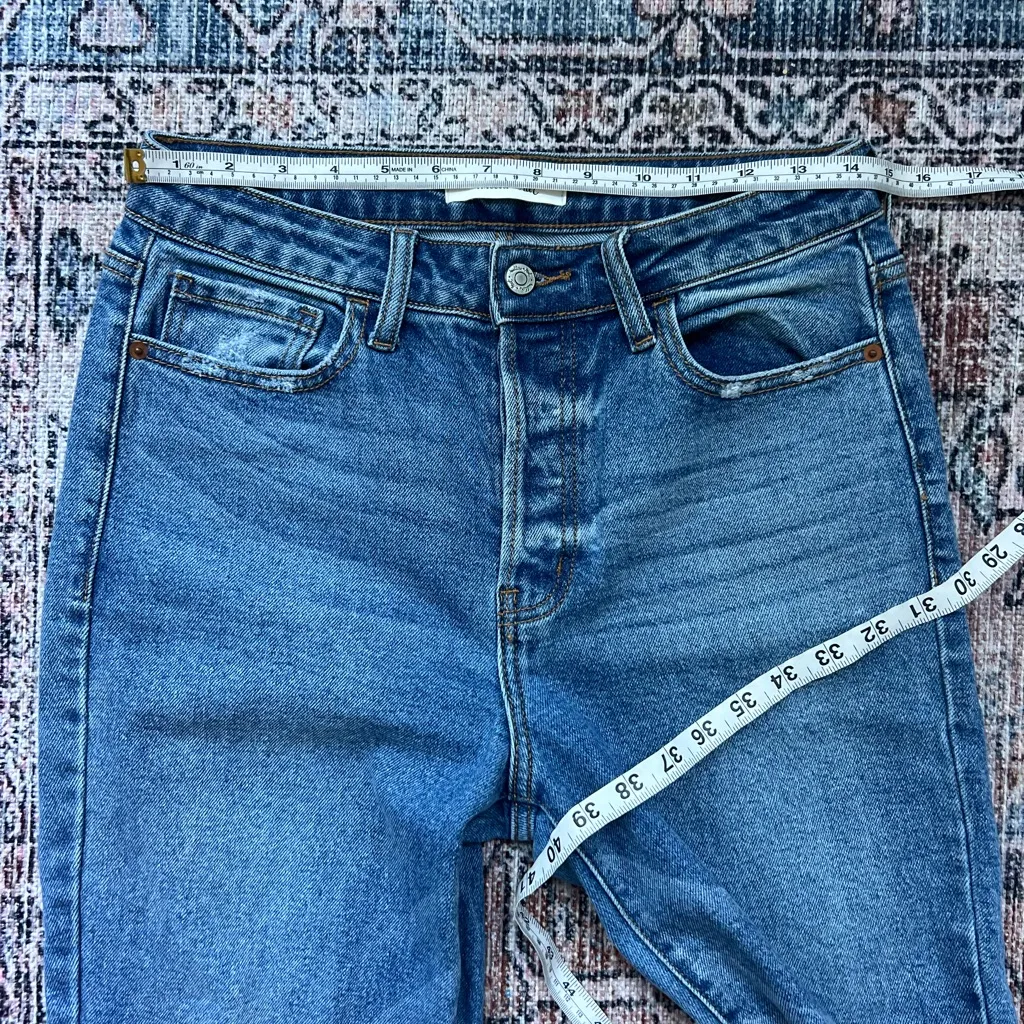 Willow & Root The Mom Fit Distressed Blue Jeans Size 28 - Image 8