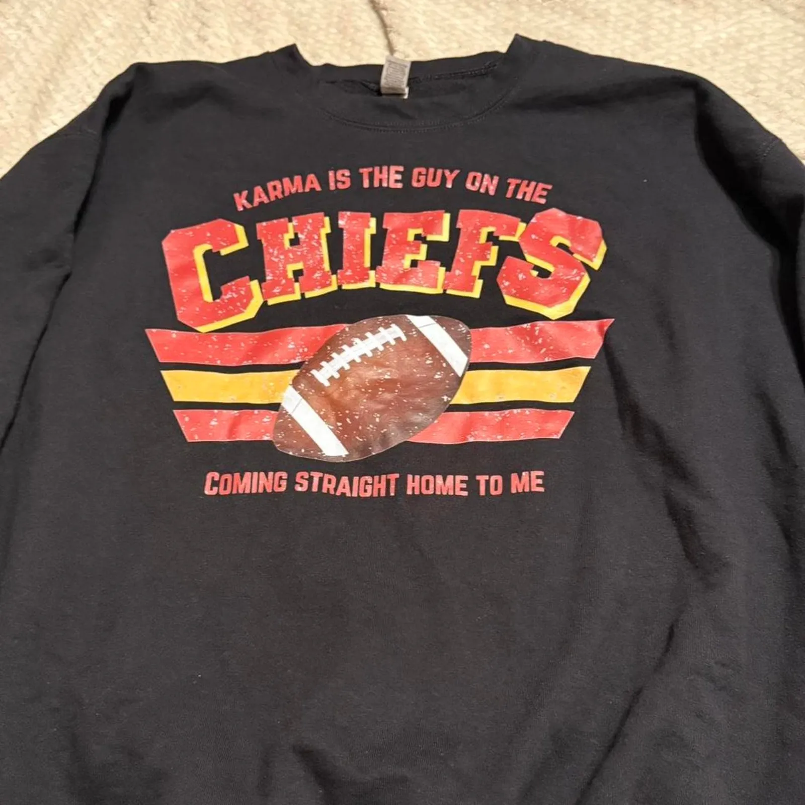Chiefs Karma Graphic Sweatshirt Black L - Taylor Swift Inspired - Image 2