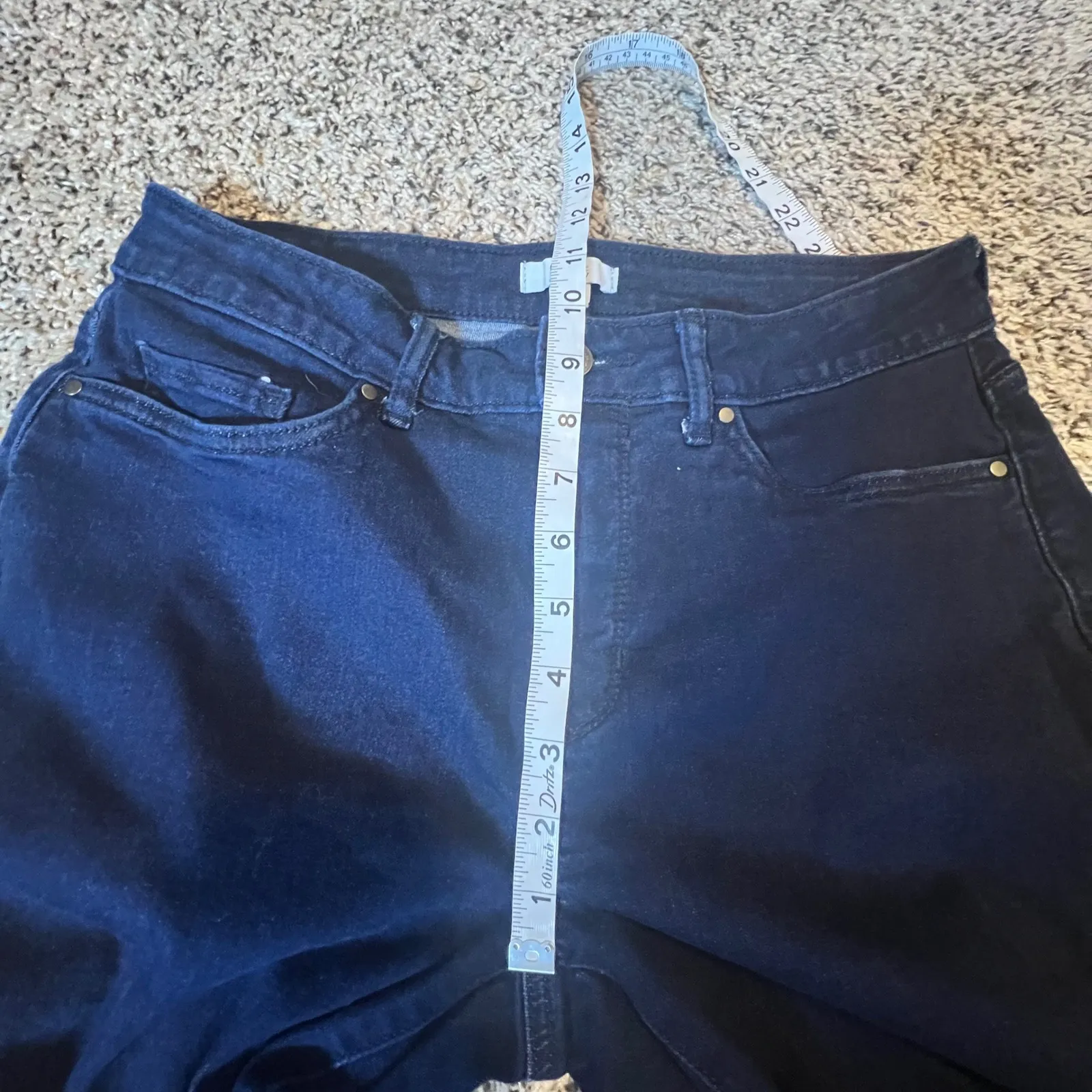 Croft & Barrow Women's Dark Wash Denim Cropped Wide Leg Jeans Size 8 - Image 5