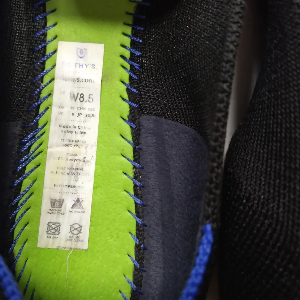 Rothy's round toe women's flats - Image 9