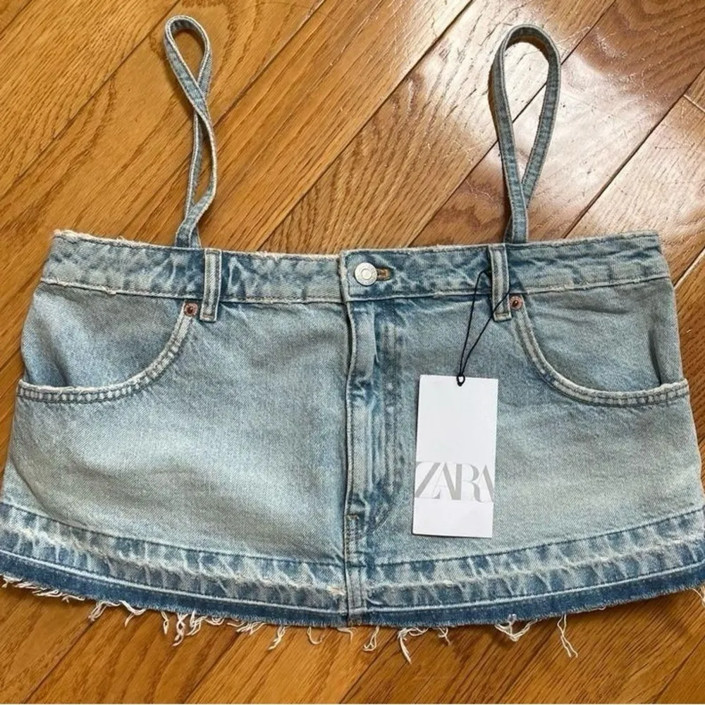 ZARA TRF DENIM SKIRT EFFECT CROP JEAN TOP Sz XS - Image 4