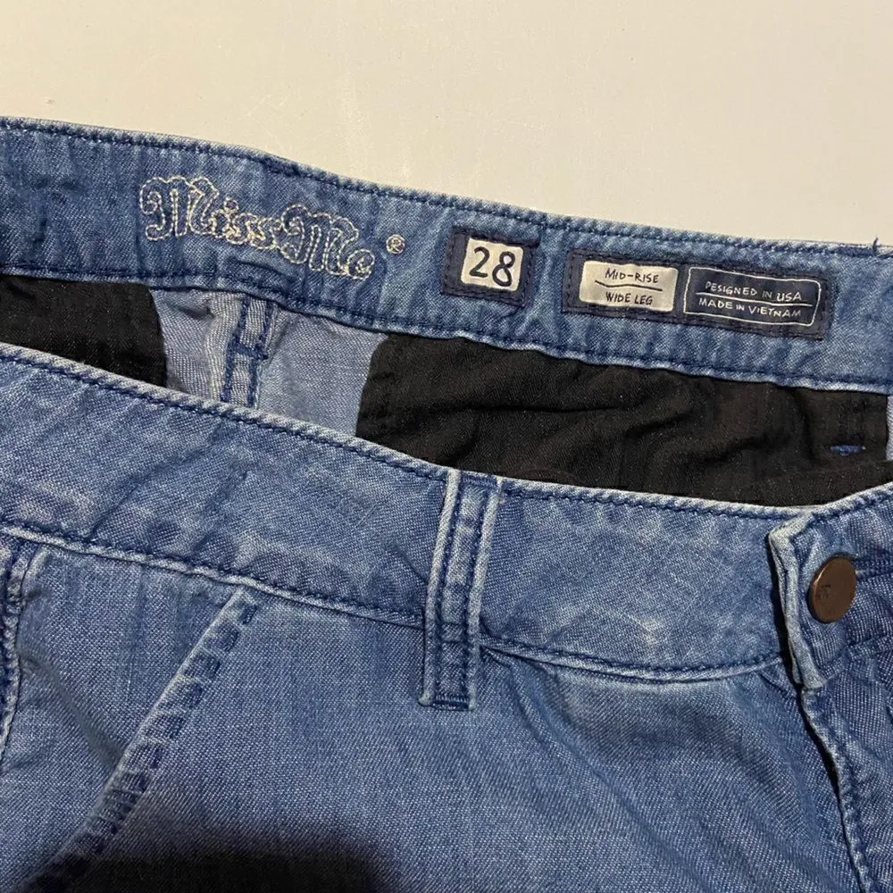 Miss Me Size 28 Mid Rise Wide Leg Chambray Pants Blue Frayed Hem - Image 2