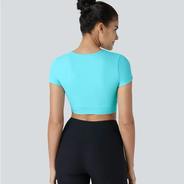 028HA.- SoftlyZero™ Plush Crossover Hem Cropped Sports Top. - Image 4