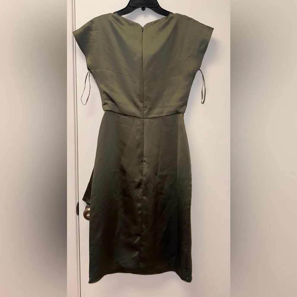 NWOT Amsale Cowl Neck Satin Sheath Dress olive green sz 2 - Image 6