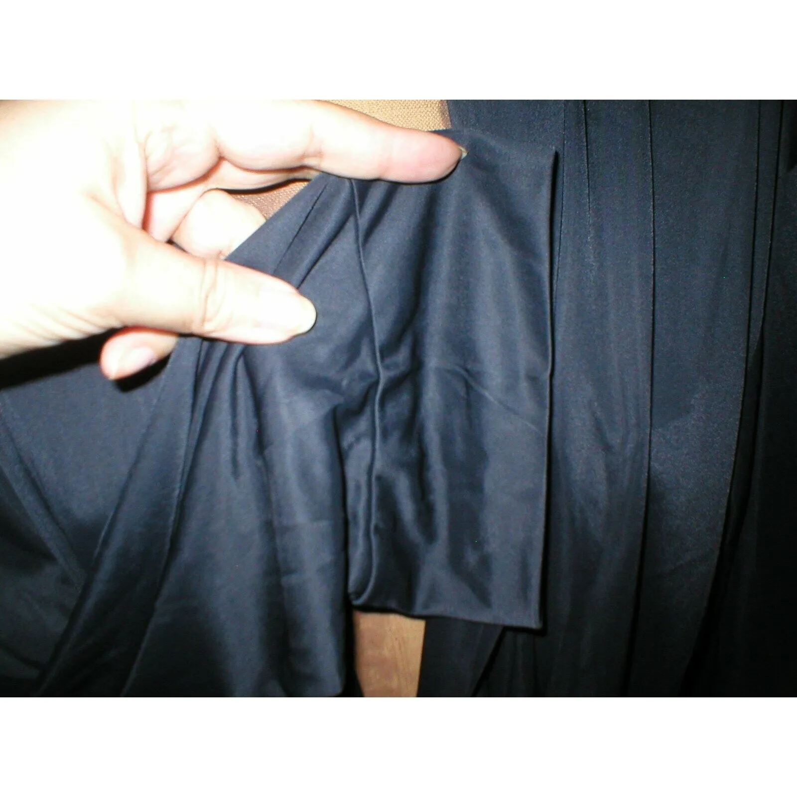 NWT New Designer Natori Short Wrap Robe Womens S Silky Sexy Belt Black Small - Image 2