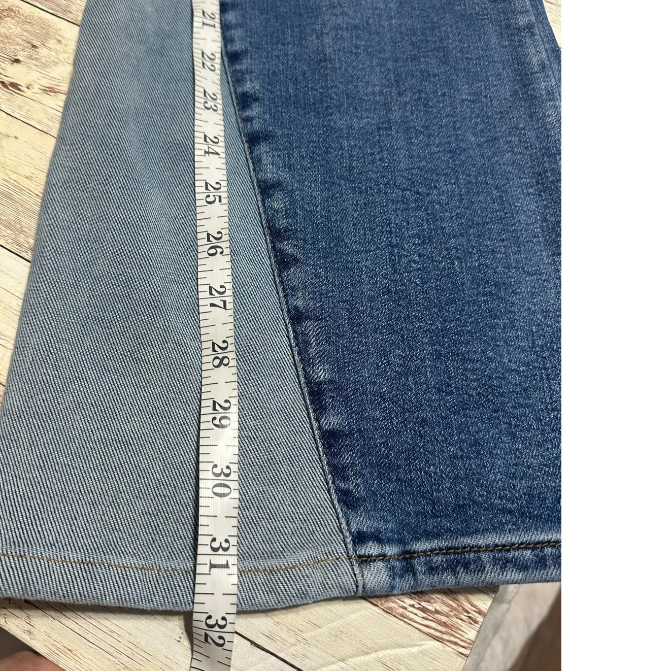 Judy Blue Flare Fit Denim Jeans Two Toned Women's Plus Size 16W Mid Rise Stretch - Image 7