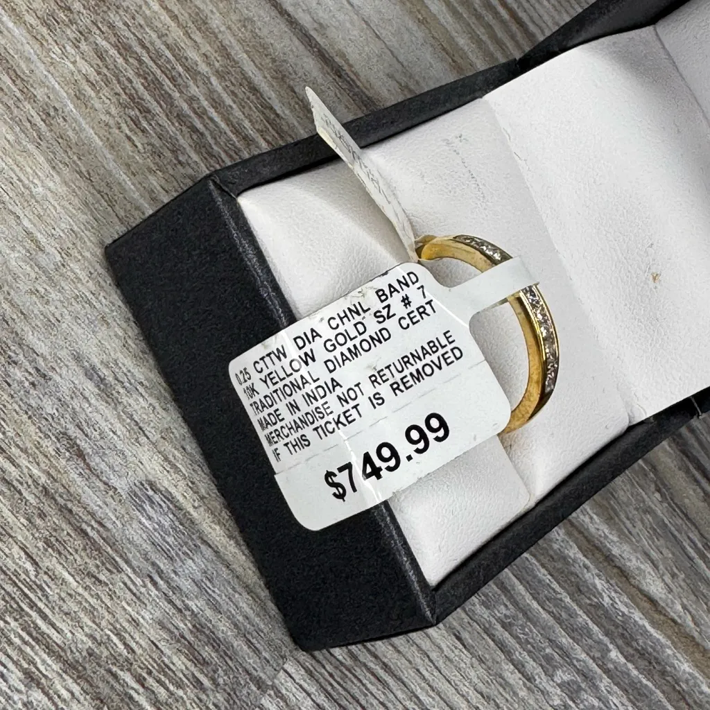 Traditional Diamond Channel Band 0.25 Total Carat Weight 10k Yellow Gold Size 7 - Image 4