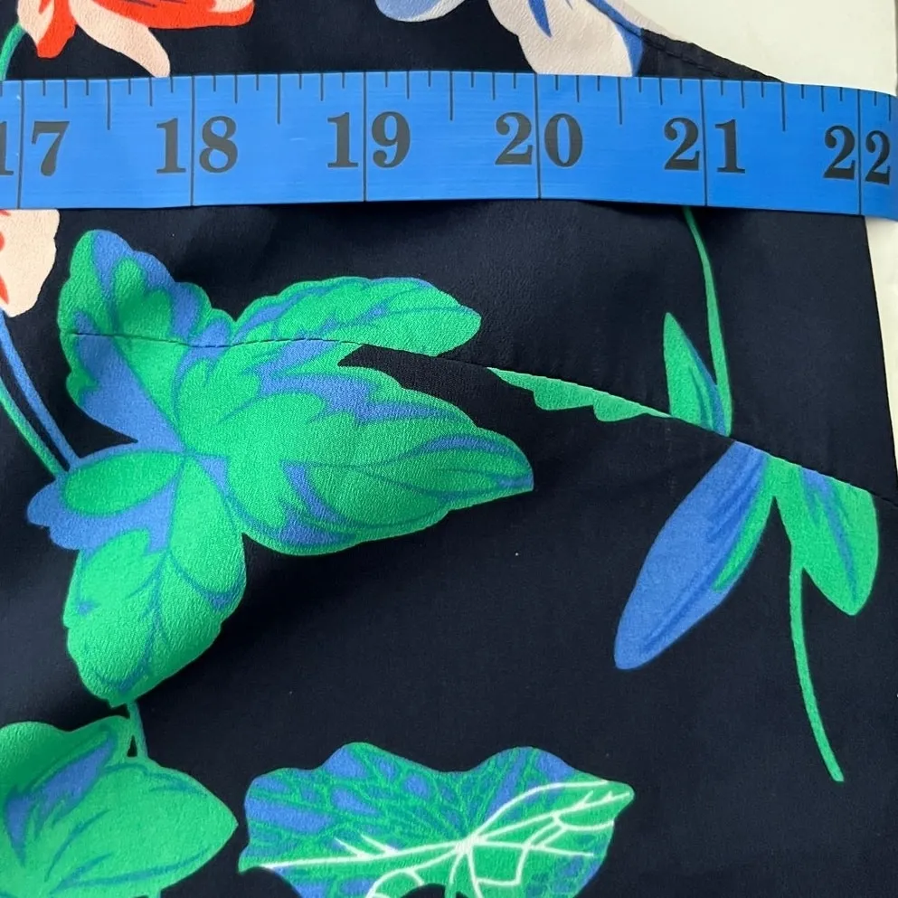Talbots Petites 16P Sleeveless‎ Blouse Navy Floral Print Layering Top - Image 8