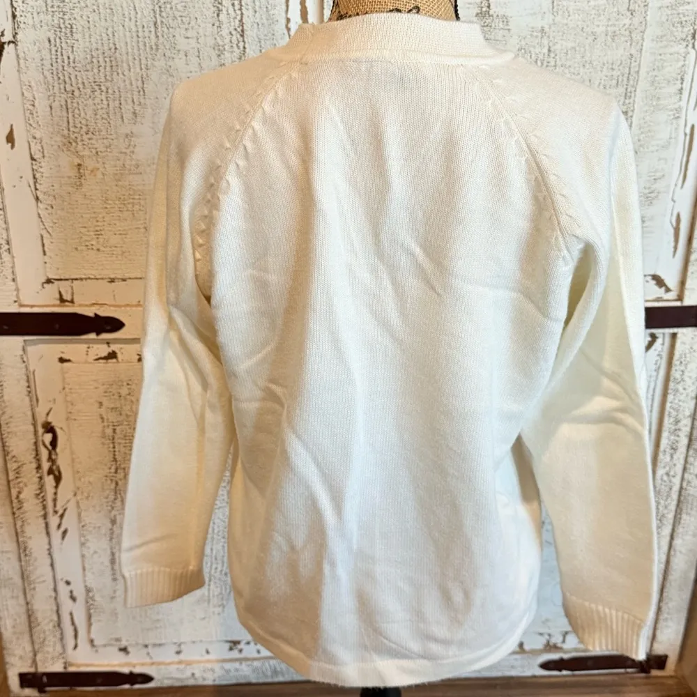 Elegant White Cable Knit Cardigan Size 38 - Image 4