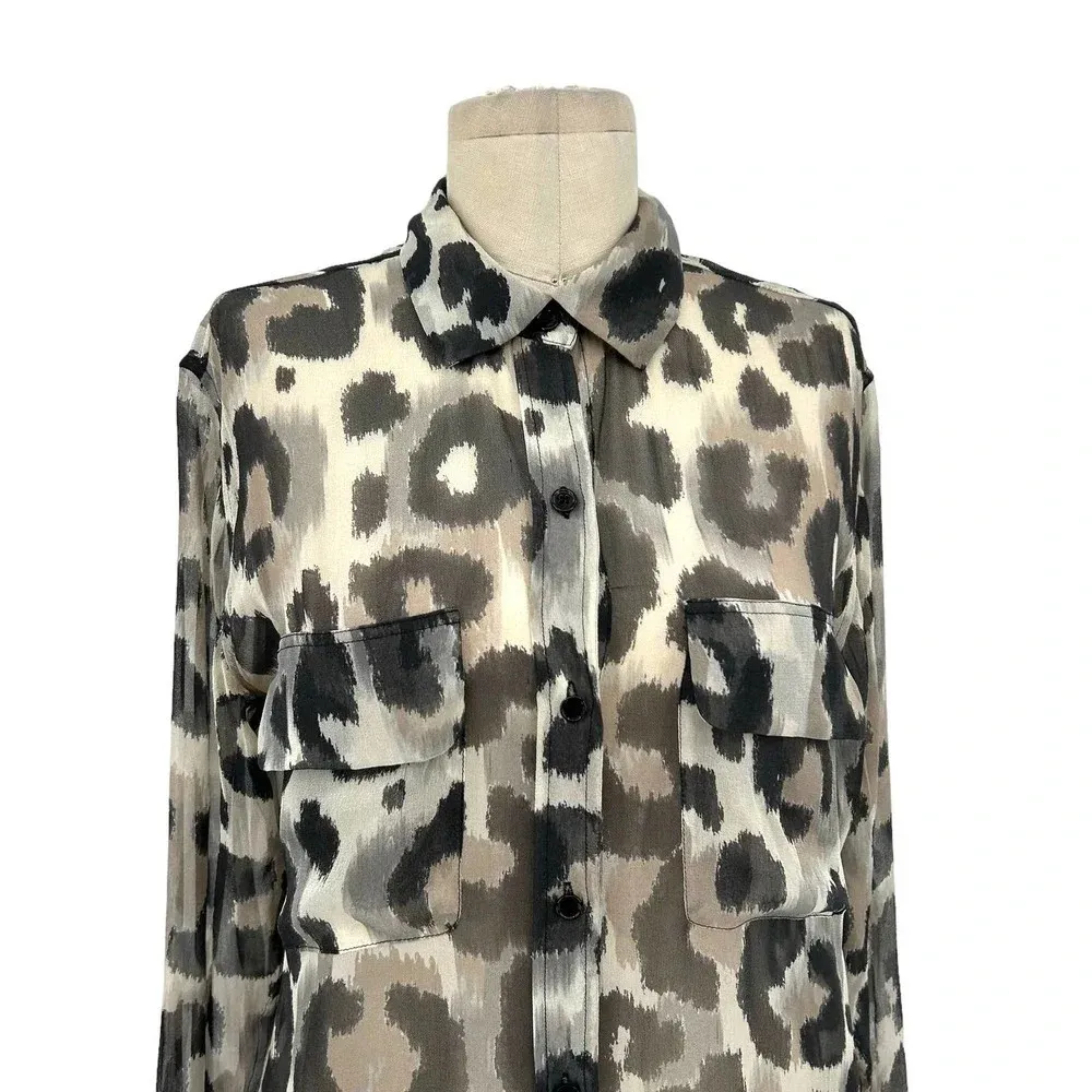 Equipment ‎ Leopard Cheetah Silk Georgette Button Down Top Blouse Size XS - Image 2
