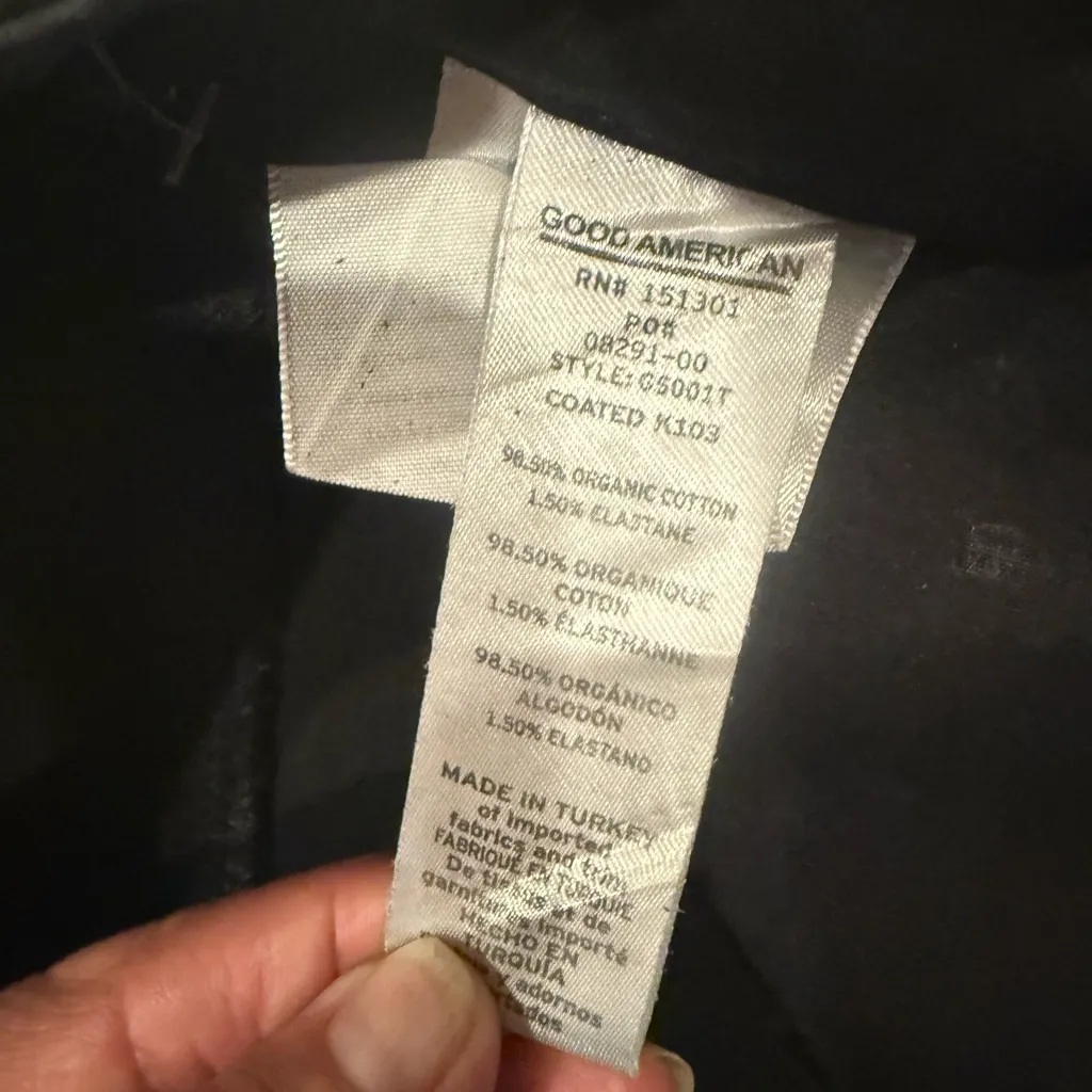 NWOT GOOD AMERICAN WOMENS 8/29 SHINY BLACK SHIStraight-Leg Jeans - Image 4