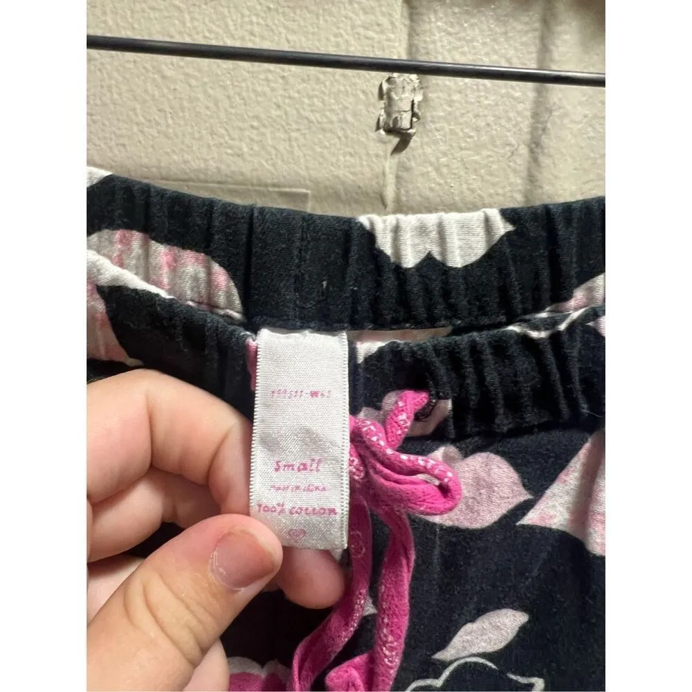 Victoria’s Secret Black With Pink Lips Pajama Set Woman’s Size Small - Image 10