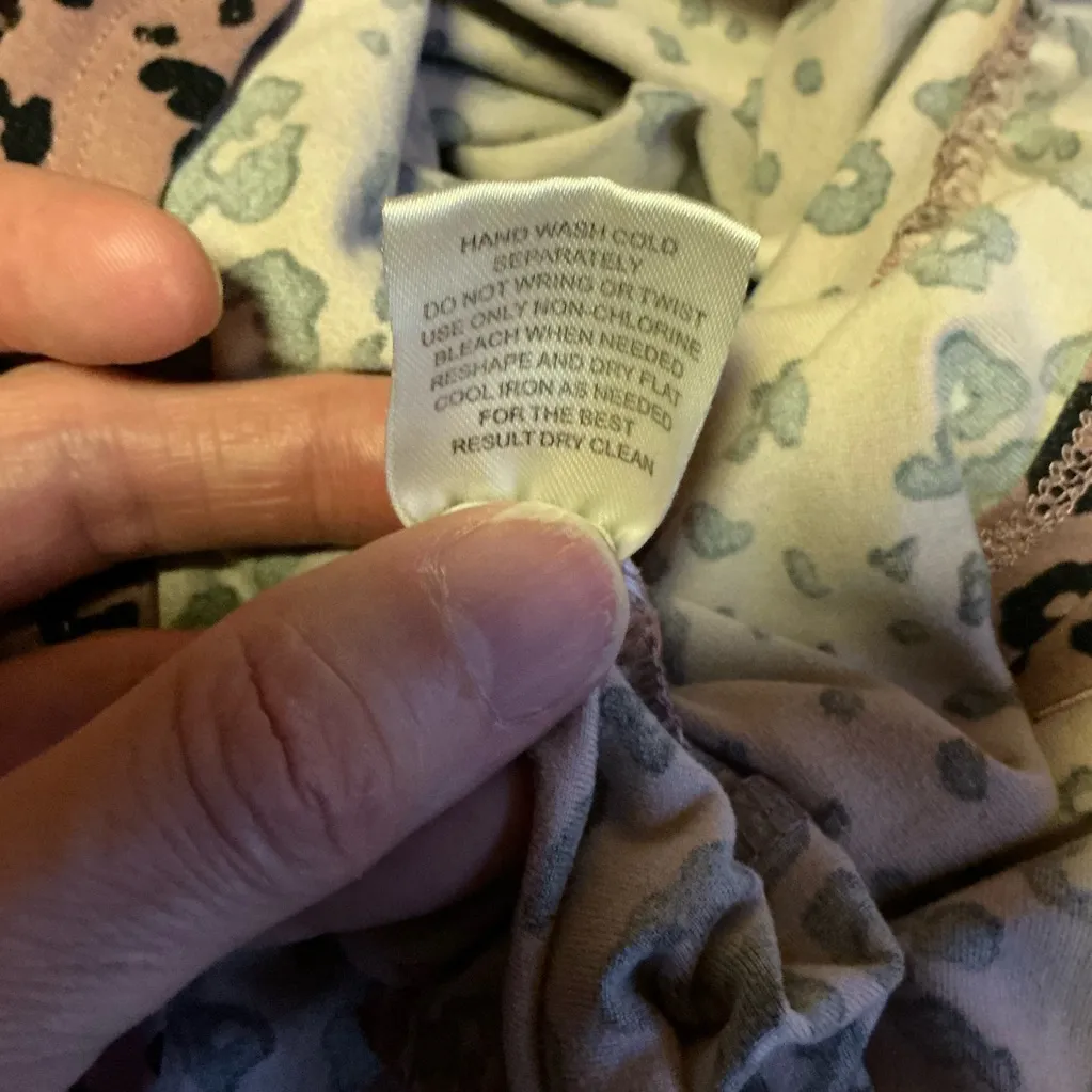 Pink Rose Cheetah ruffle dress - Image 4