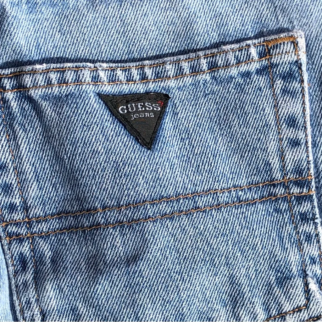 Vintage Y2K Guess Jeans 052 High Rise Classic Fit ladies size 29 - Image 7