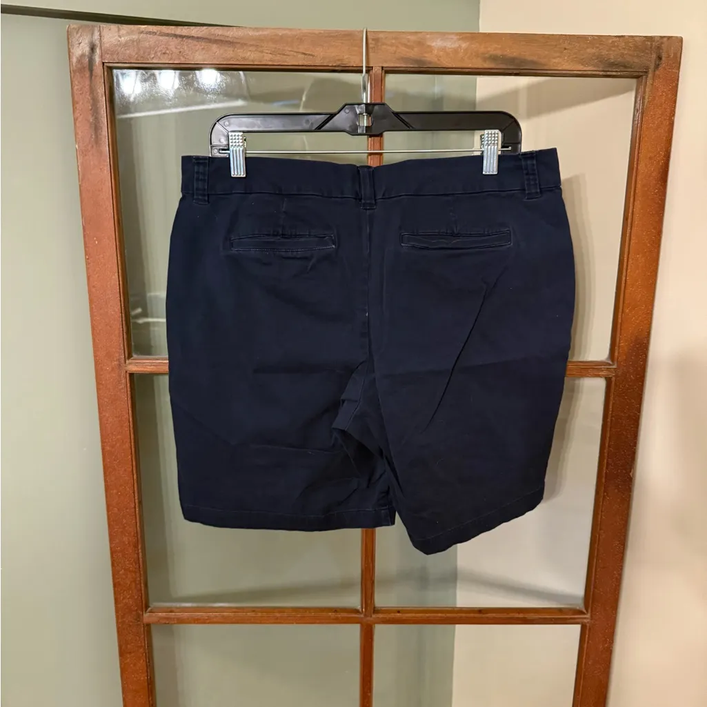 Crown & Ivy Blue Midi Shorts - Size 12 - Image 3