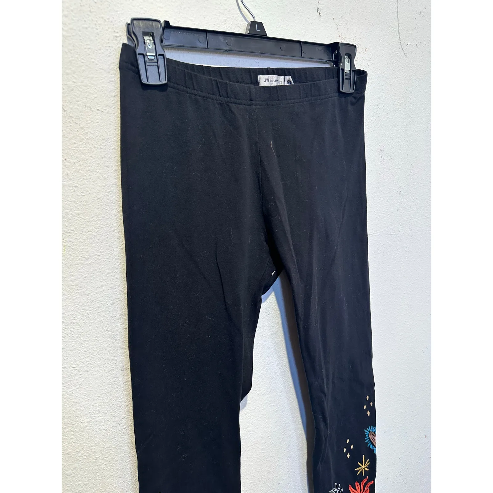 JOHNNY WAS Jailyn Floral Embroidered Stretch Cotton Leggings Black Cotton Pants - Image 2