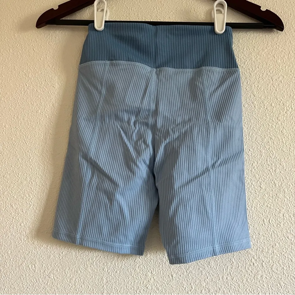 ✨NWT For Love & Lemons Ribbed Dani Biker Short Cornflower Blue Size X Small - Image 8