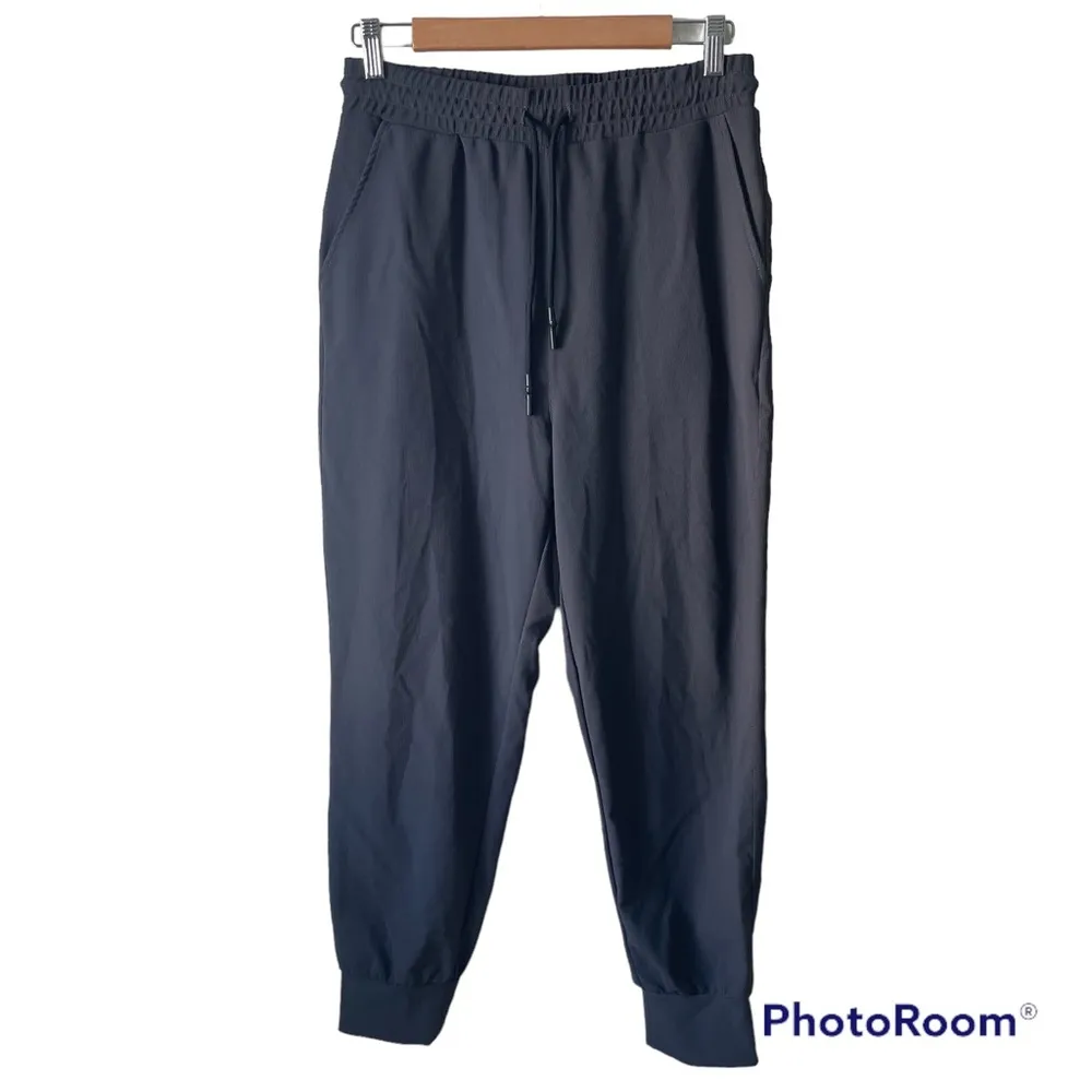 Zyia Slate Edge Joggers Size Large - Image 4