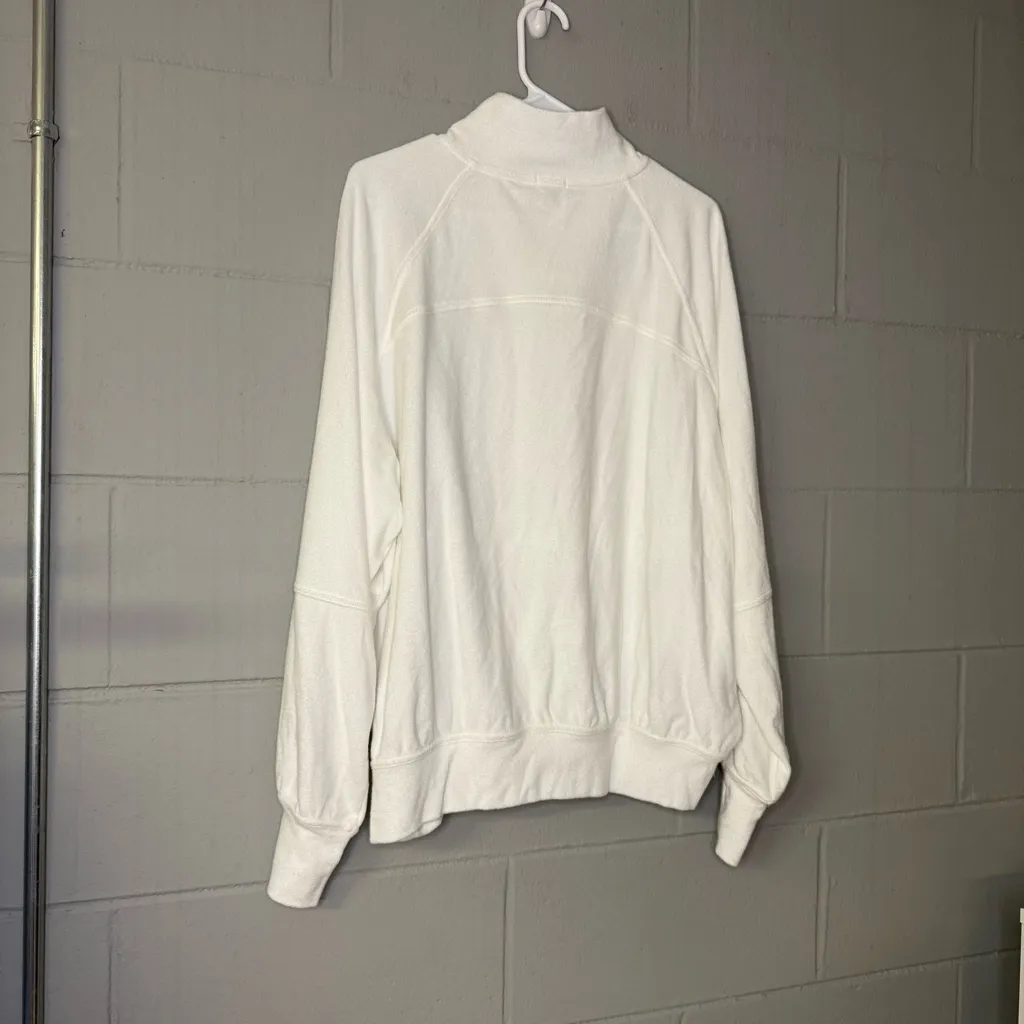 NWT OFFLINE By Aerie Towel Terry Full Zip Sweatshirt in White Women’s Size Large - Image 6