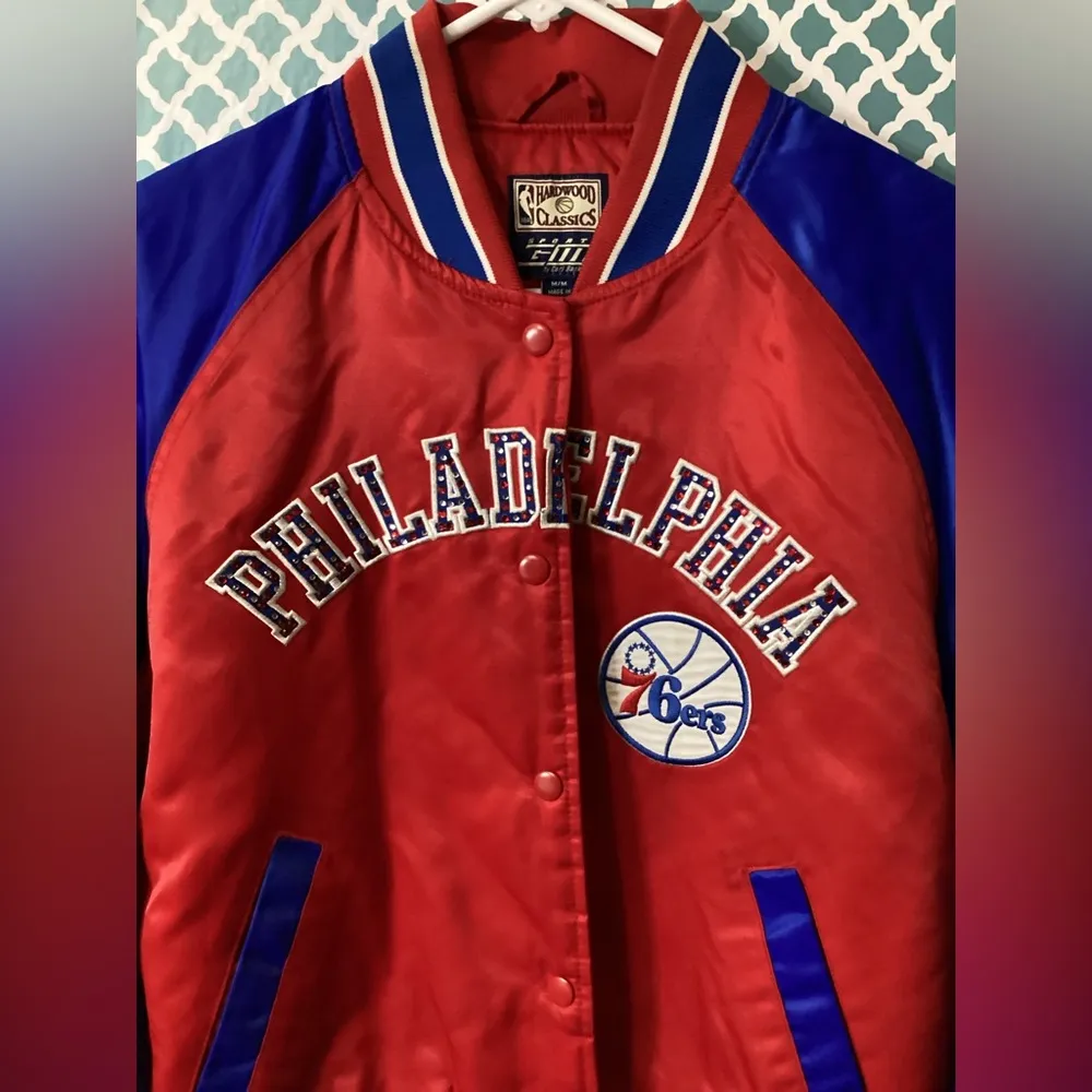 Hardwood classics Philadelphia vintage bomber jacket medium - Image 3