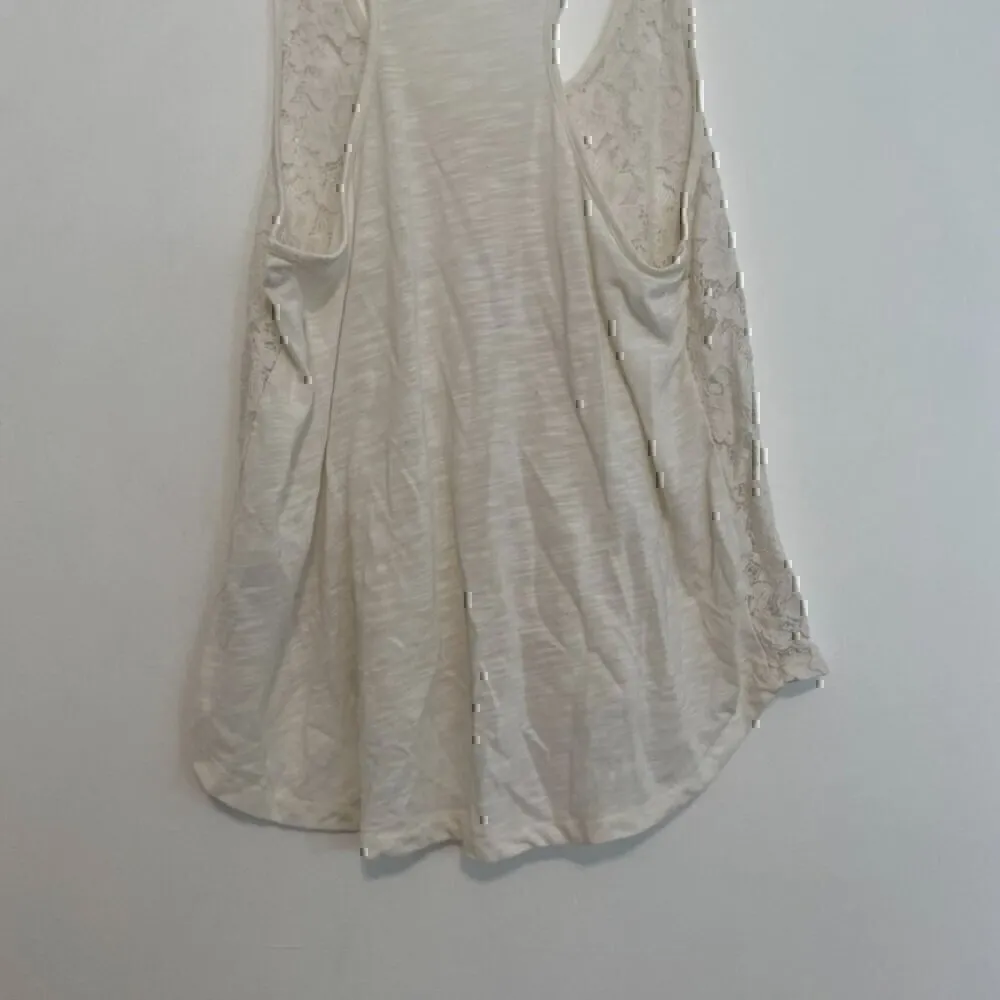 FOREVER 21 White Floral Lace Front / Solid Back Mixed Media Twee Racerback Tank - Image 11