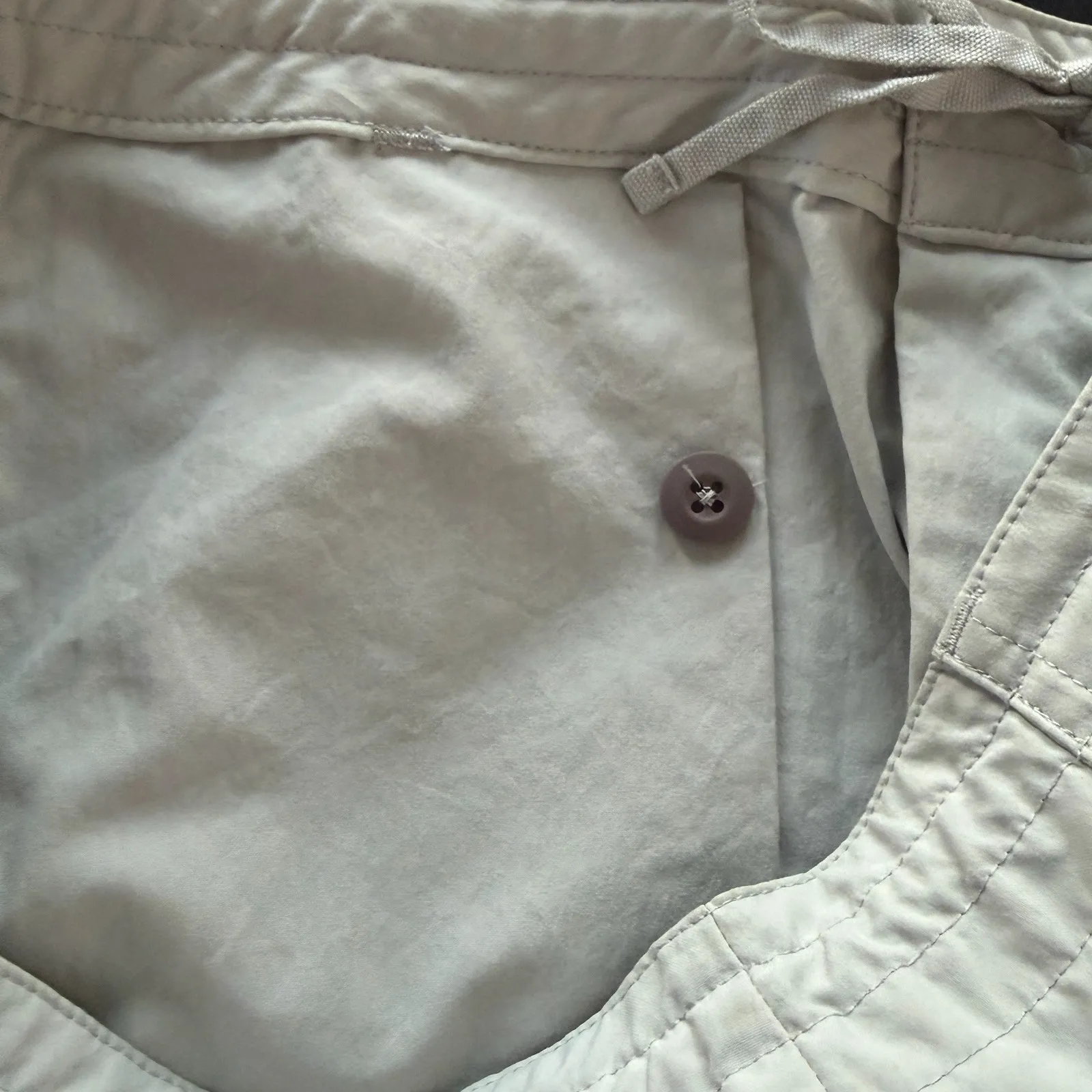 Patagonia Women's Cargo Shorts Size 8 Khaki Cotton Outdoor Hiking Utility - Image 13