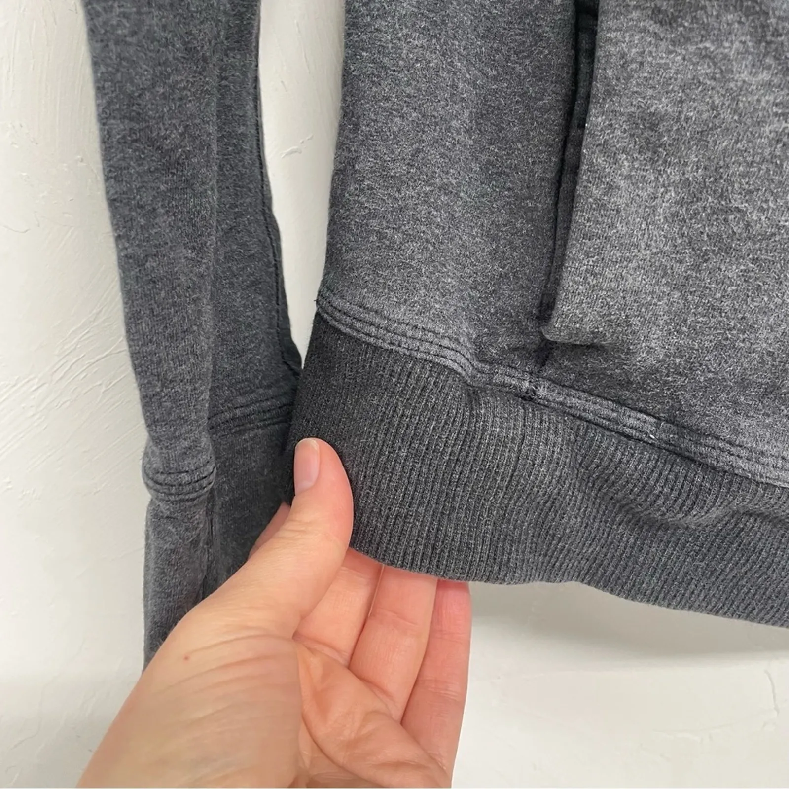 Lululemon Grey Funnel Neck Long Sleeve Hoodie Sweatshirt Women 2 Casual Athletic - Image 3
