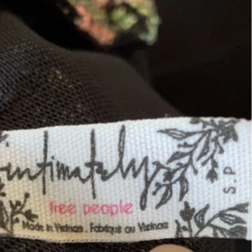 FREE PEOPLE INTIMATELY WOMEN'S BLACK FLORAL LACE Dress Small NWOT - Image 7