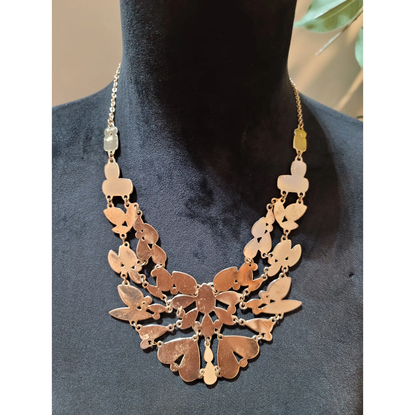 Aldo Women Green Statement Bib Necklace Gold Tone Lobster Clasp Fashion Jewelry - Image 8