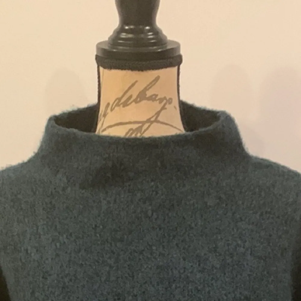soft cozy funnel neck sweater deep green S - Image 8