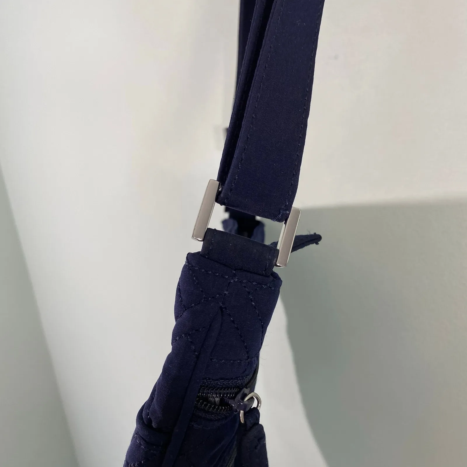 Vera Bradley Navy Quilted Crossbody Bag - Image 6