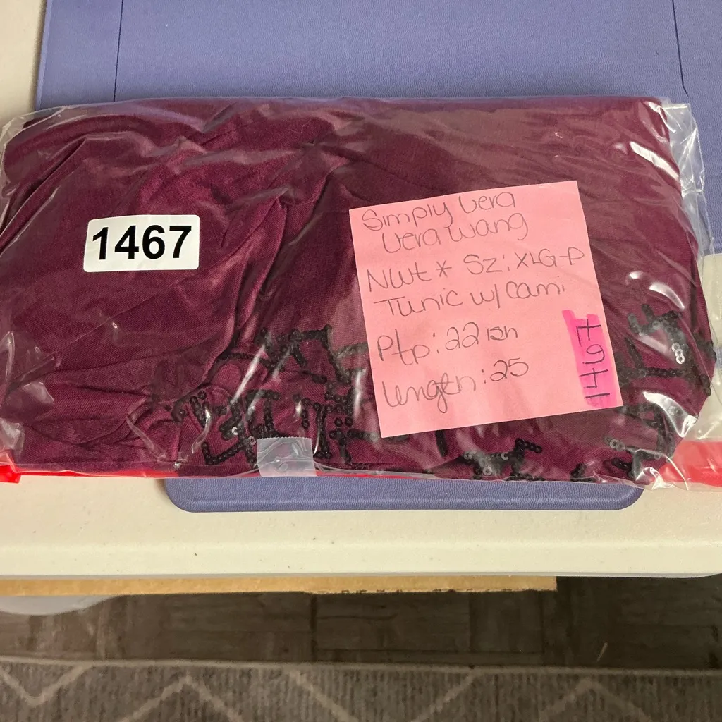 Vera Wang Simply Vera  Wine Long Sleeve Top - Image 8