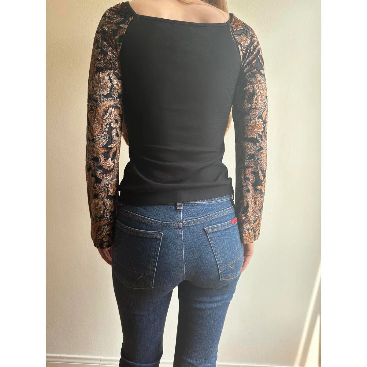 Guess Low Rise Flare Stretchy Jeans - Image 3