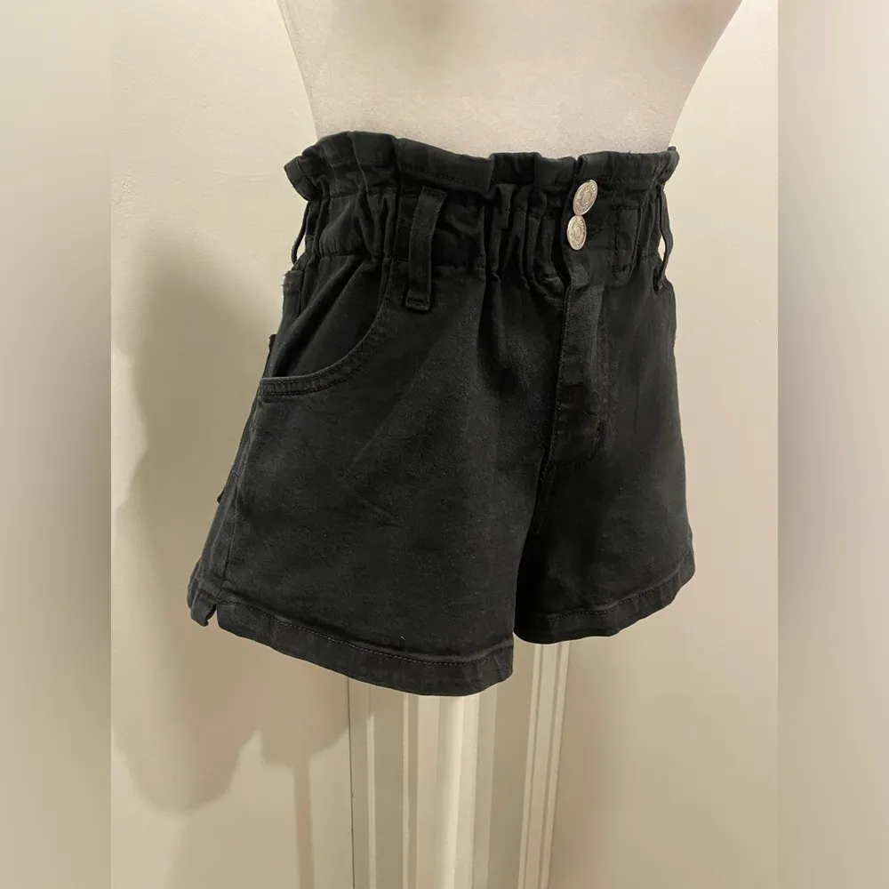 Target  Black Stretchy Denim Elastic Waistband Paper Bag Shorts - XS - Image 10