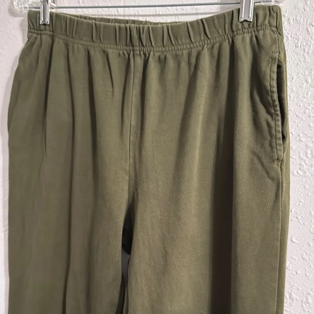 Basic Editions Olive Green Pants Comfortable Stylish with Pockets Size M - Image 2