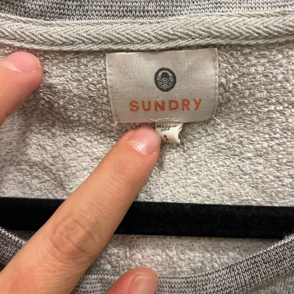 Sundry Aloha Grey Crew Neck Sweatshirt with Floral Embroidery - size M - Image 3