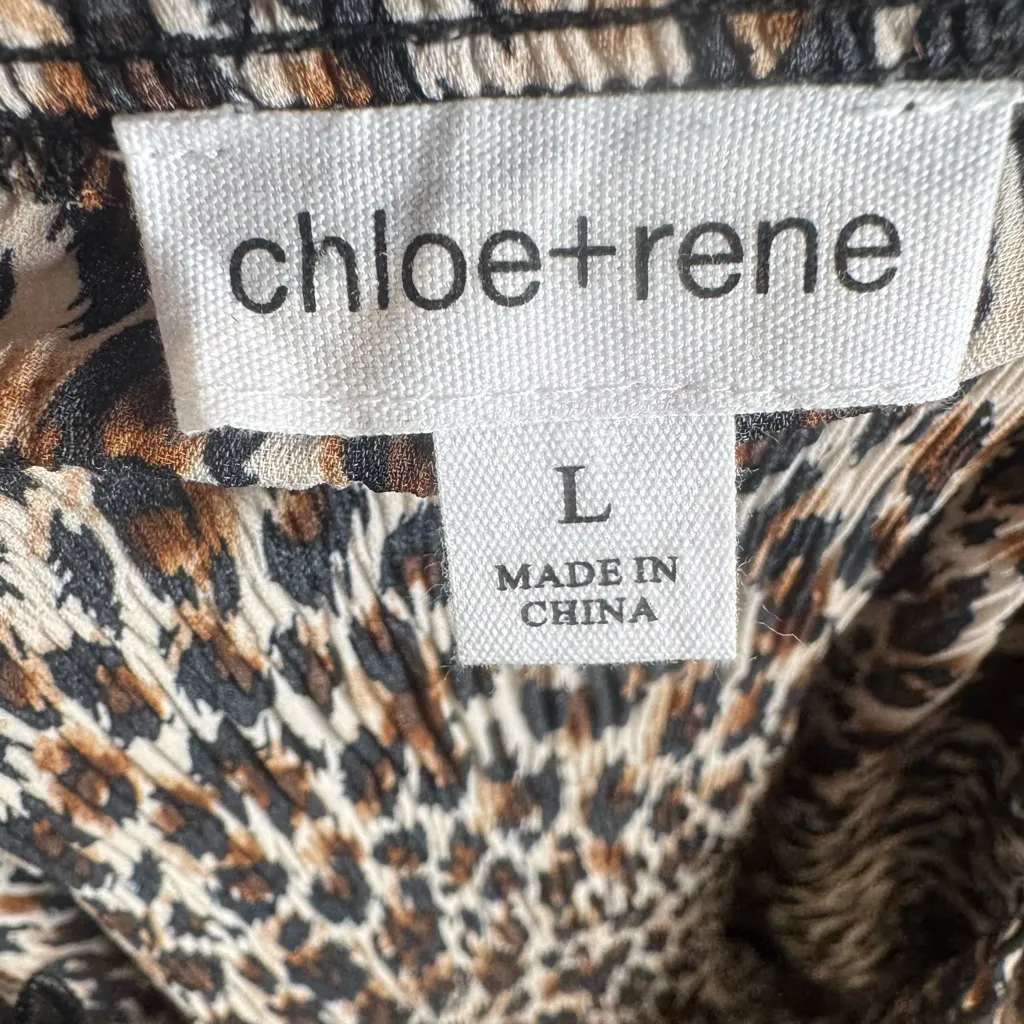 Chloe + Renee leopard animal print long sleeves babydoll top size large Tan - Image 5