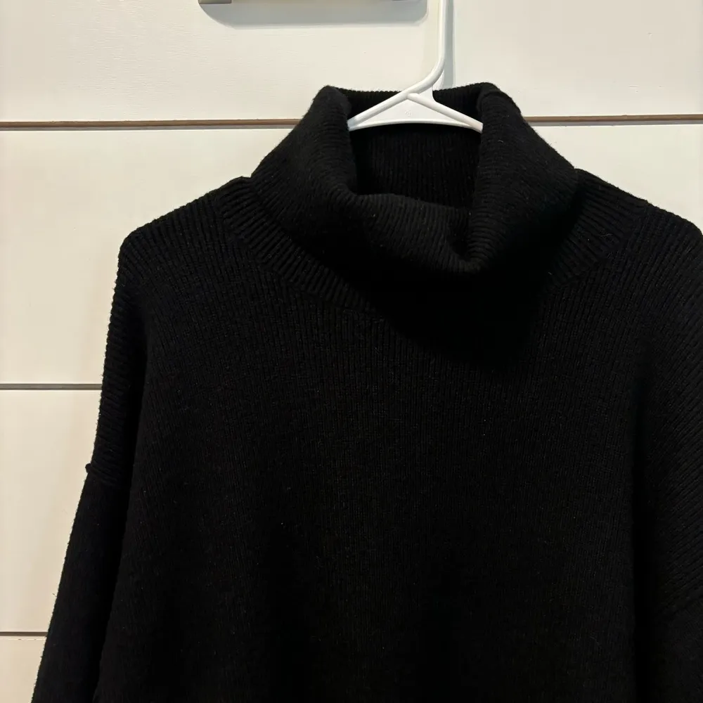 Free People Softly Structured Knit Tunic Black - Image 4