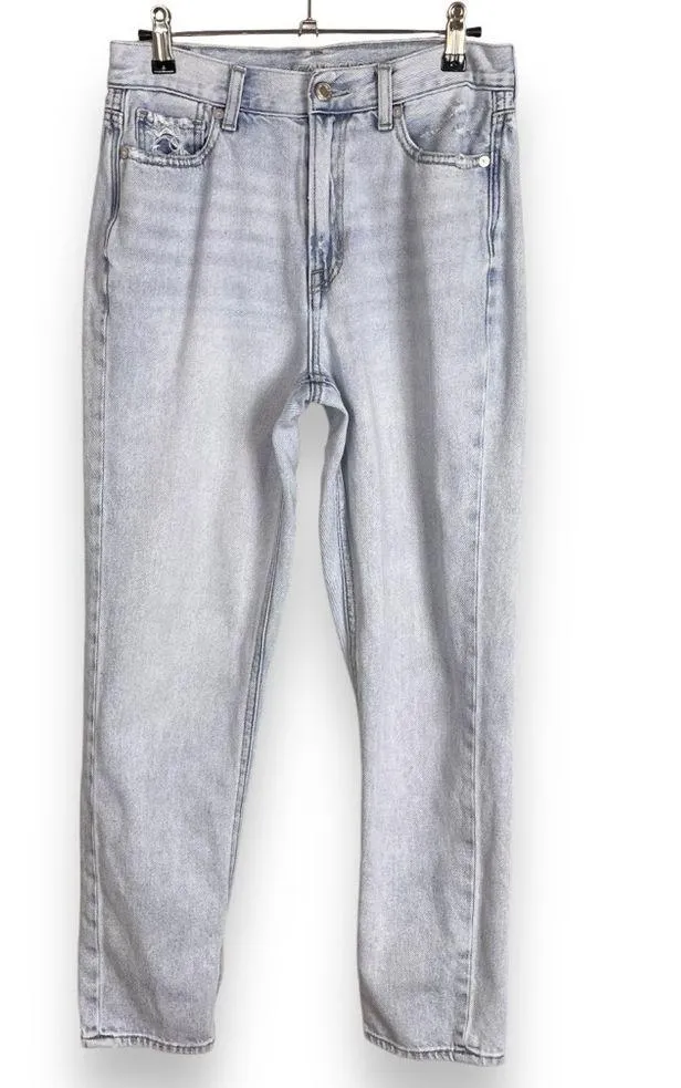 American Eagle Jeans AEO High Rise Mom Size 4 Regular Light Wash Distressed Blue - Image 3