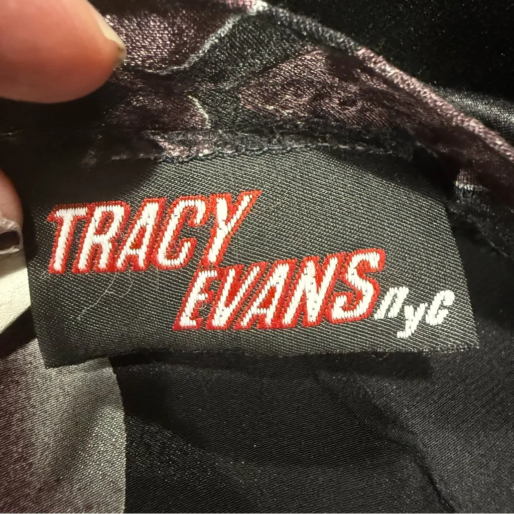 Tracy Evans Black Floral A-Line Skirt, Size 11 - Image 5