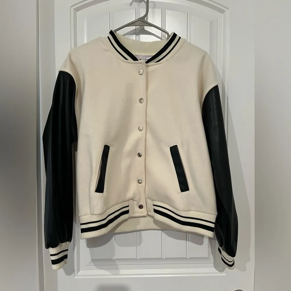 Iris Black and Cream Varsity Bomber Jacket - Image 6