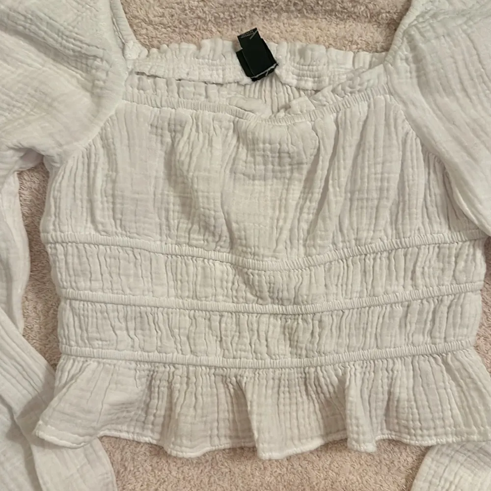 NWT  Puff Sleeve Square Neck Smocked Top - Image 2