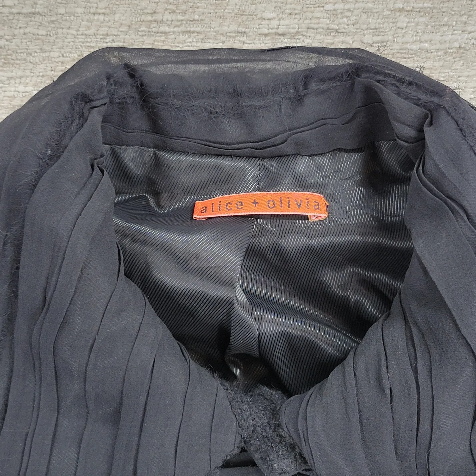 Alice + Olivia Boucle Wool Jacket Womens M Black Silk Crepe Trim Cropped Buttons - Image 2