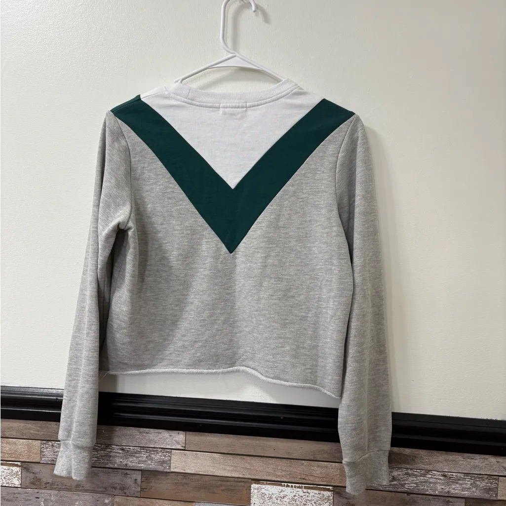 Full Tilt Gray and Green Sweatshirt Small - Image 3